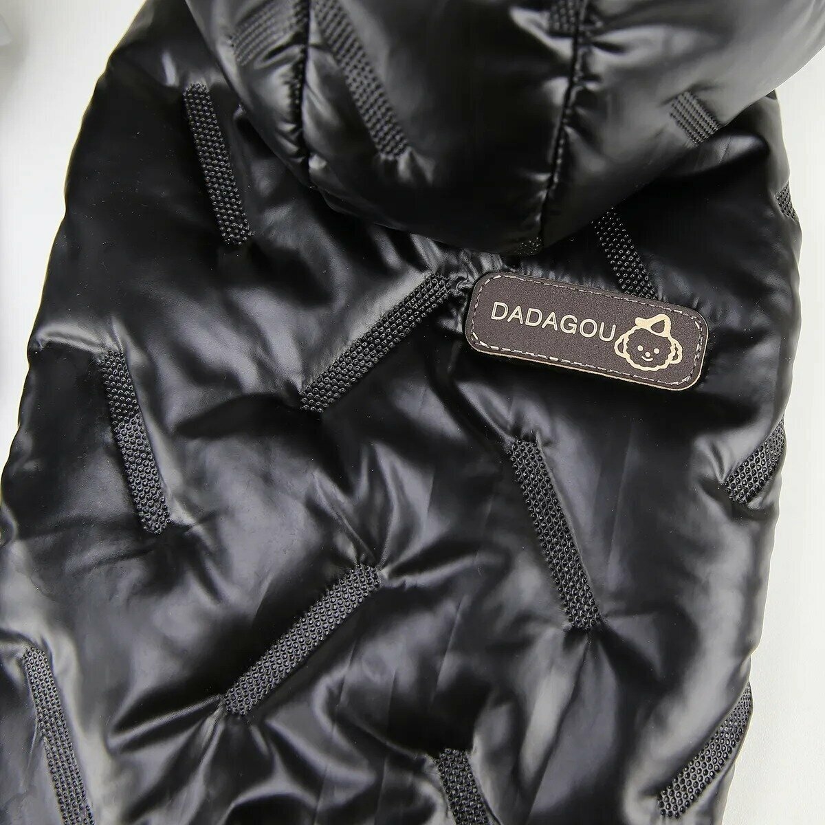 Куртка для собак мелких пород Arnydog Гланцевое лого черная M(25 см) - фотография № 6