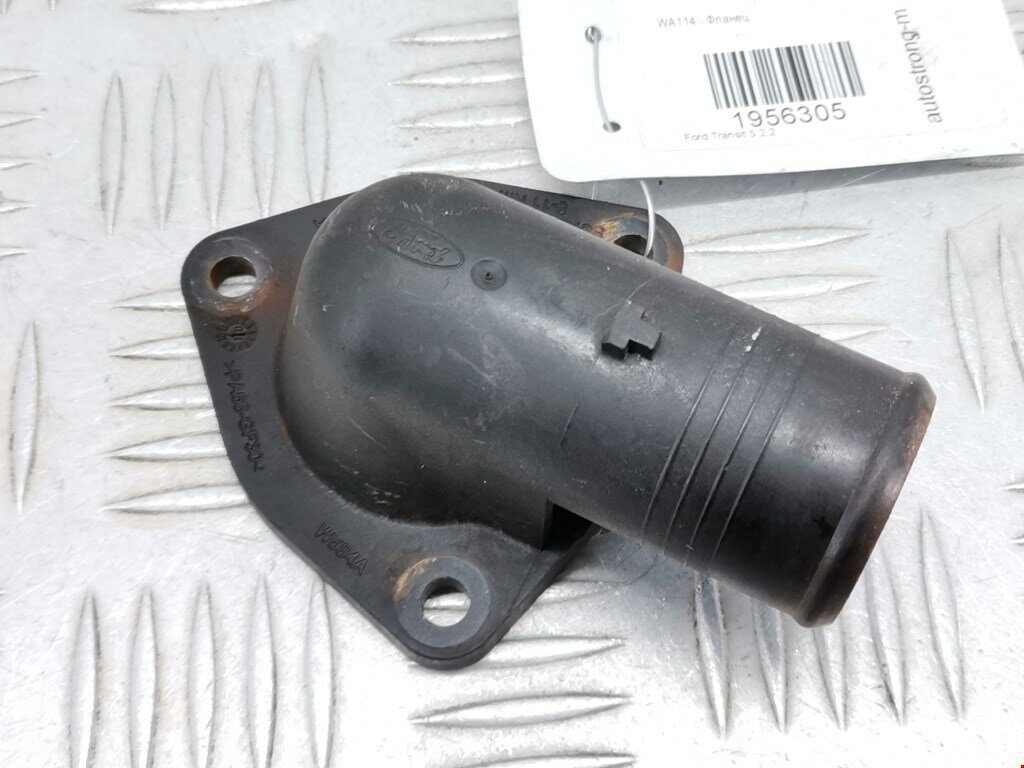 Фланец (штуцер системы охлаждения тройник) Ford Transit 5 1358105 арт. 1956305