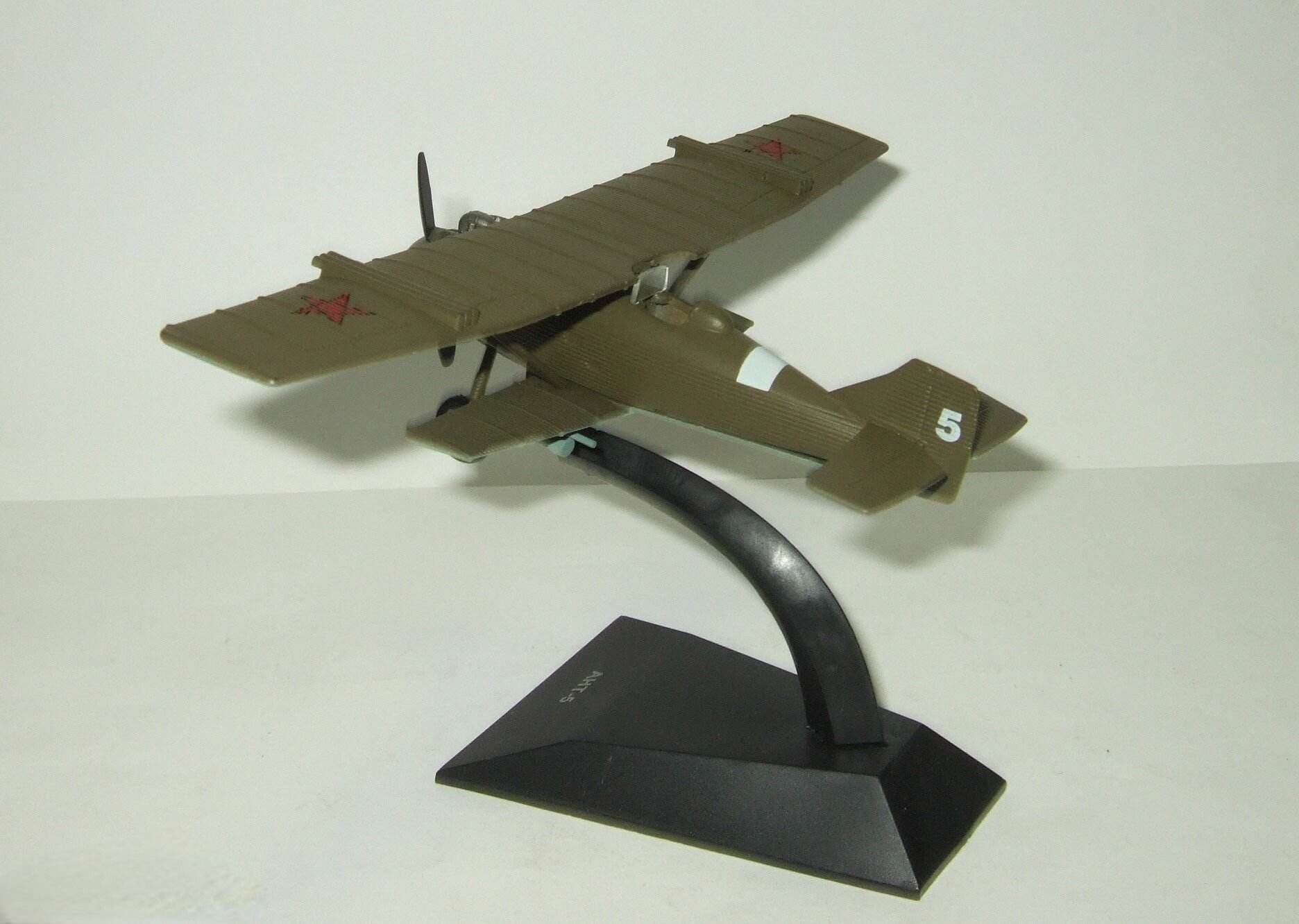 Масштабная модель 1/73 самолет АНТ-5 — фото 1