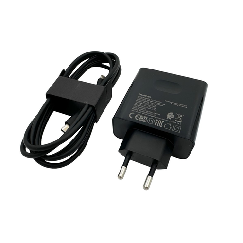 Блок питания Huawei Type-C 65W 5V-2A 9V-2A 12V-2A 15V-3A 20V-325A с вилкой ORG 3570₽