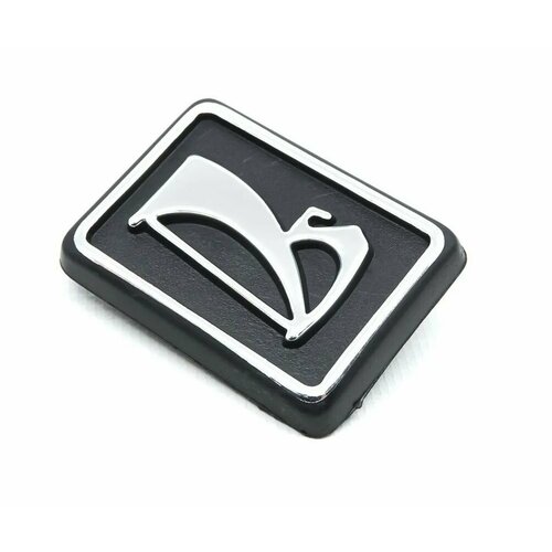 Орнамент шильдик решетки радиатора для ВАЗ 2108 1111 Ока 212₽