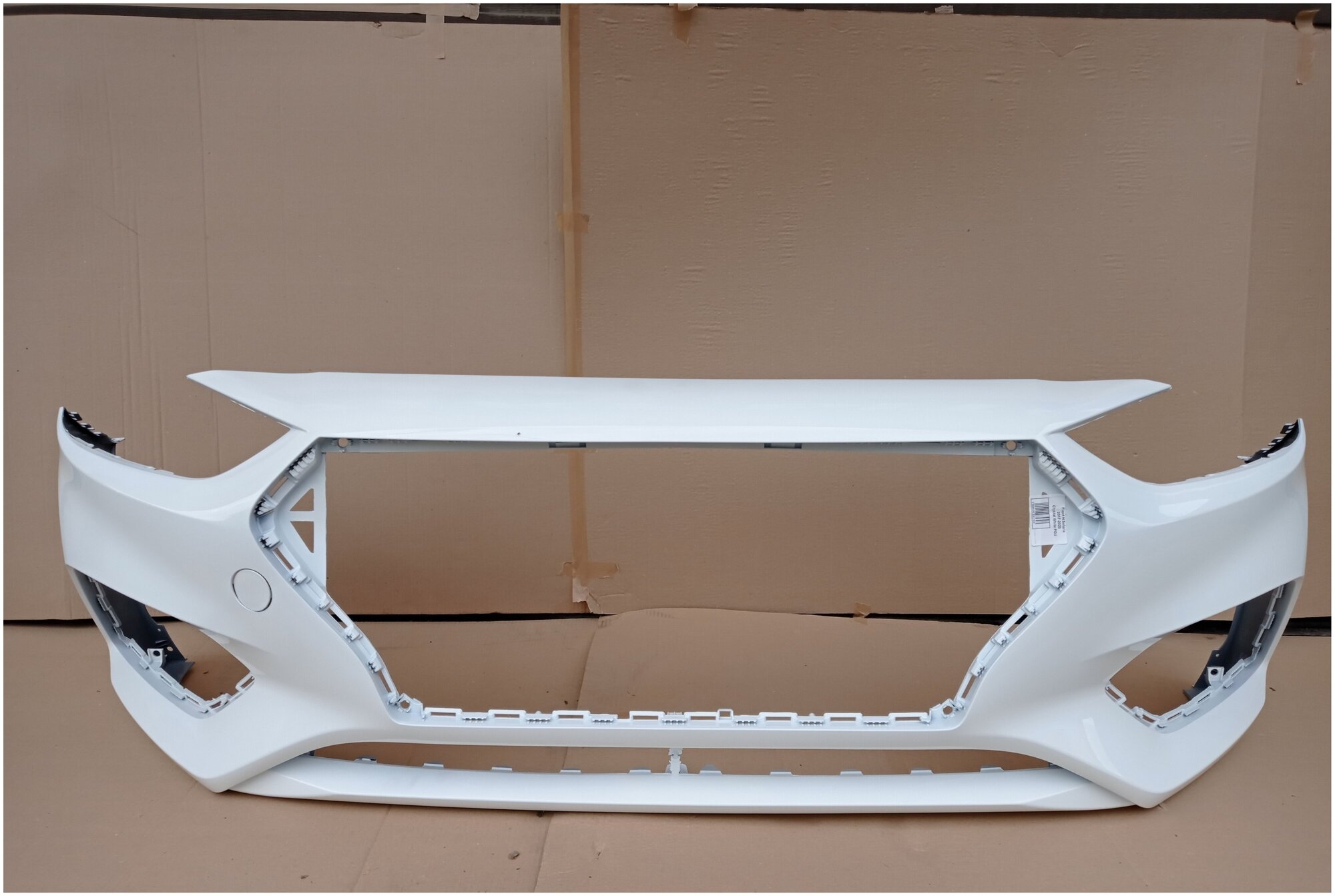 Бампер передний в цвет кузова Hyundai Solaris 2 Хендай Солярис (2017-2020)PGU -CRISTAL WHITE- Белый