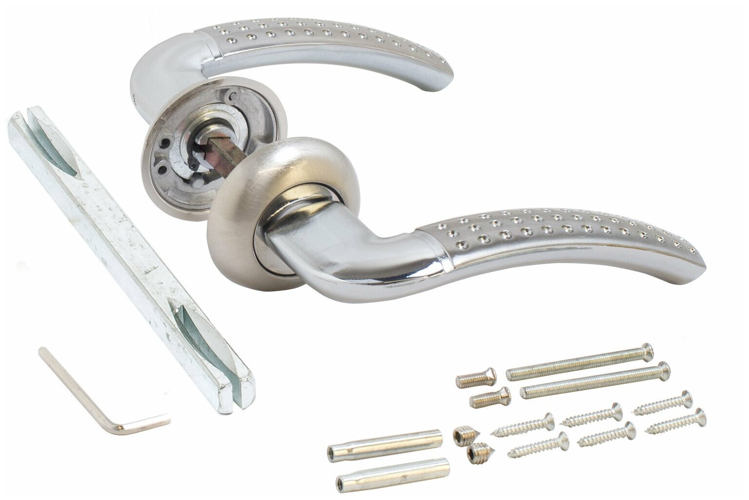 Дверная ручка для входных металлических дверей стандарт 26 SN/CP матовый никель/хром, квадрат 130мм, Комплект ручек