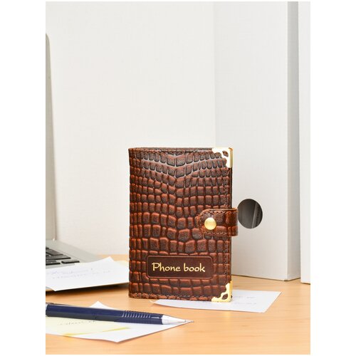 Телефонная адресная книжка/записная книжка, ArtLez формат А7+,натуральная кожа, алфавитный рубрикатор. Фиксирующий хлястик.