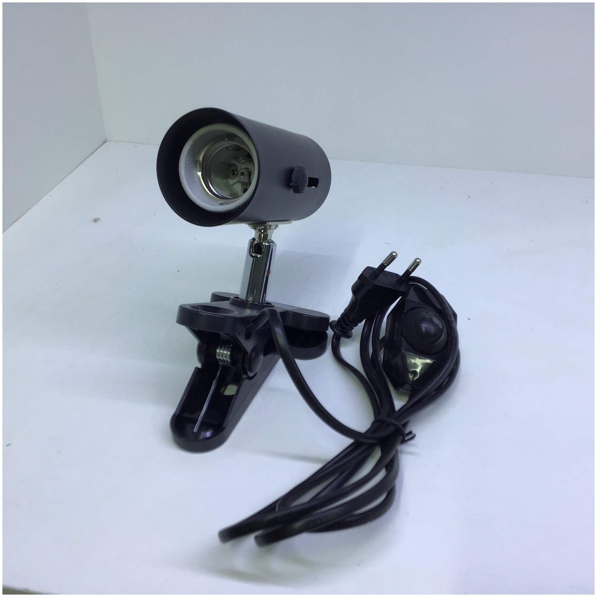светильник для черепах (короткий с зумом) черный uvb+uva галоген. лампа 50вт - фотография № 1