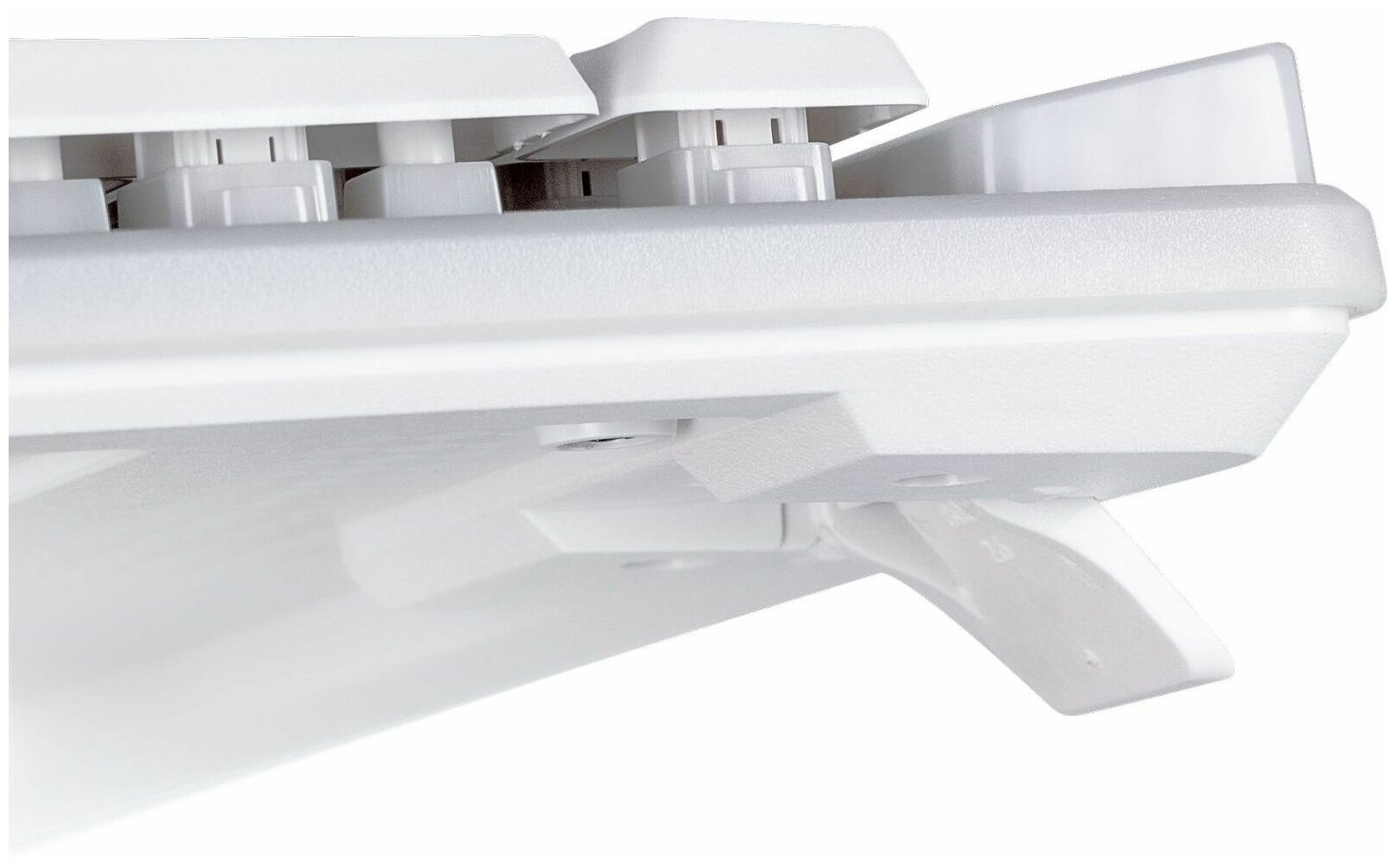 Проводная игровая клавиатура Defender White GK-172 RUрадуж подсветка104 кнопки