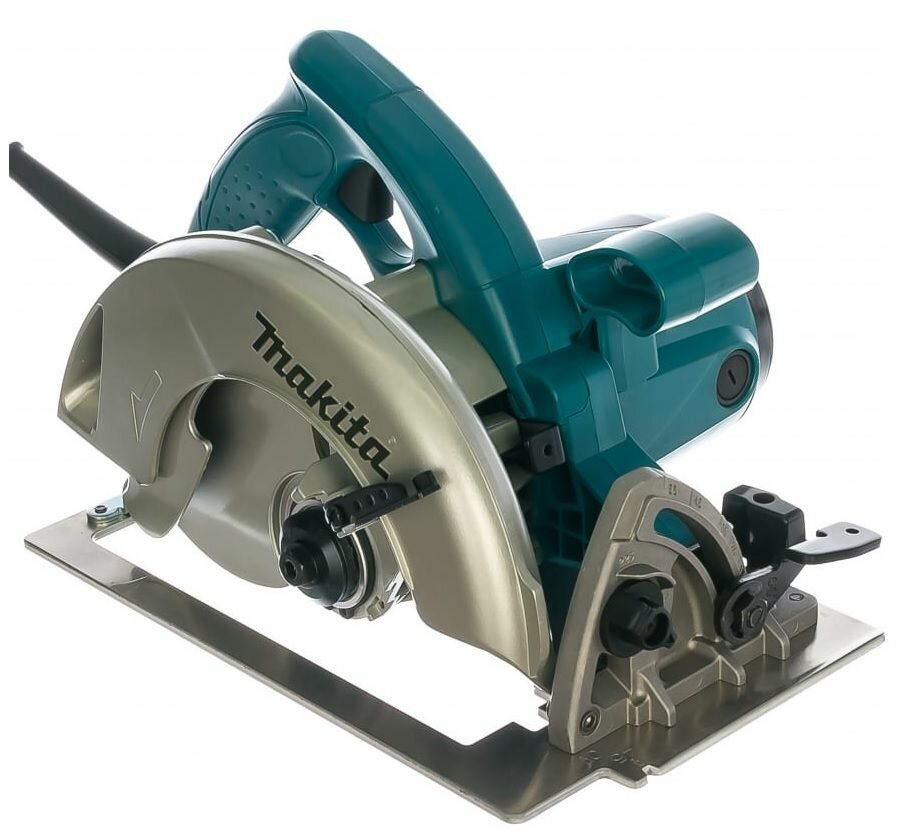 Дисковая пила Makita 5007N