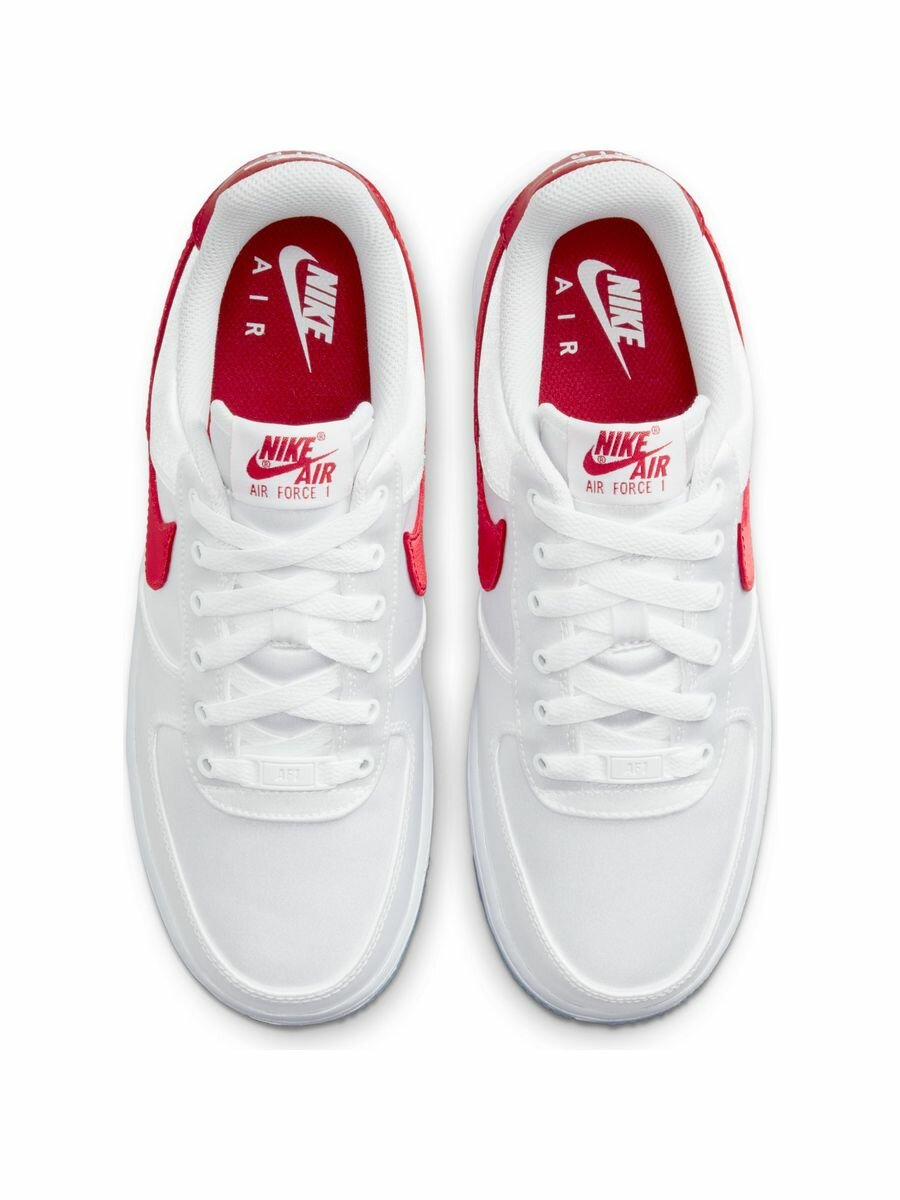 Кроссовки NIKE, полнота F (EU)/ на среднюю стопу, размер 6.5 US, белый — фото 1