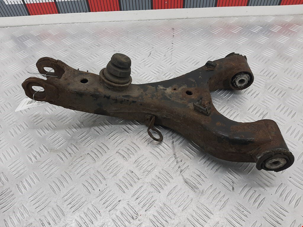 Рычаг задний правый Land Rover Range Rover 3 RGG000060 арт. 1835180