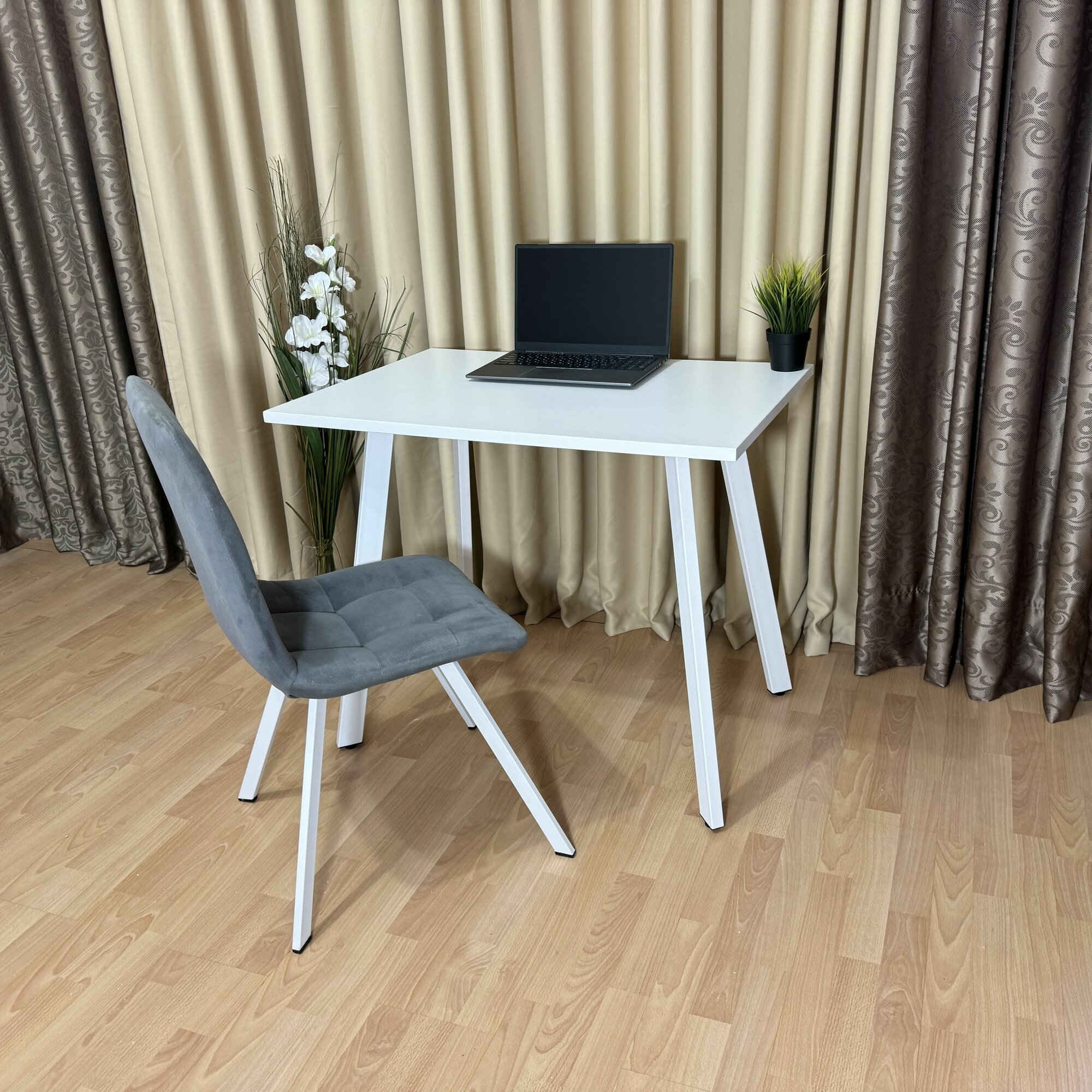 Письменный стол Ник Белый 90*60 см. Белые ножки