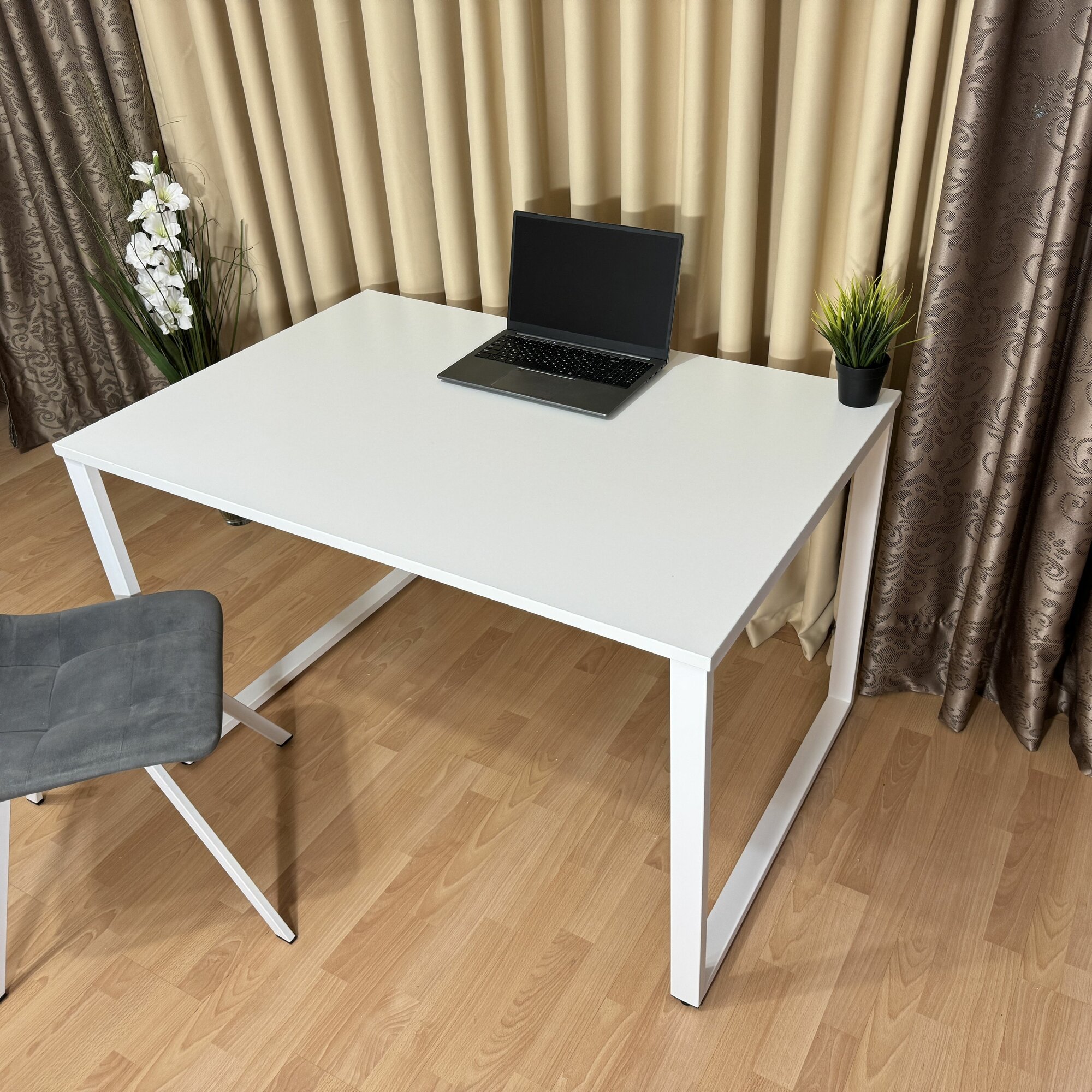 Письменный стол лофт Белый 120*80 см. Белые ножки — фото 1