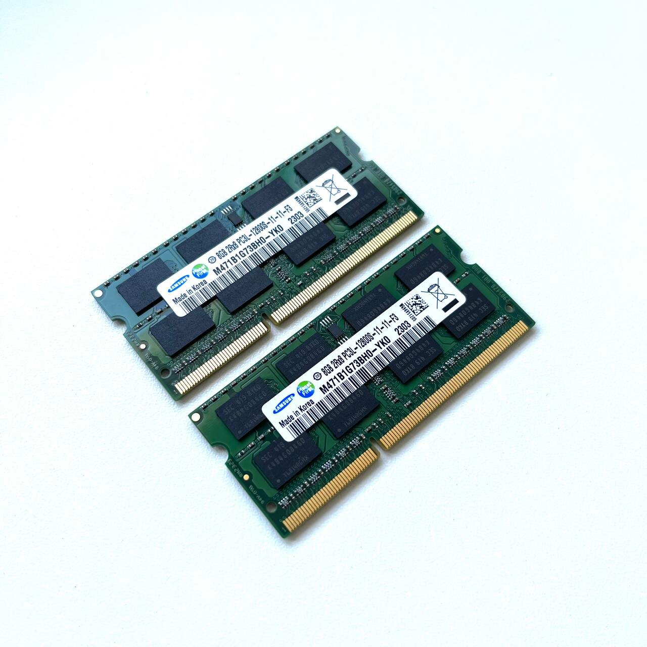 Оперативная память SO-DIMM Samsung DDR3 8GB PC3L 1.3V 1600Мгц для ноутбука 2шт