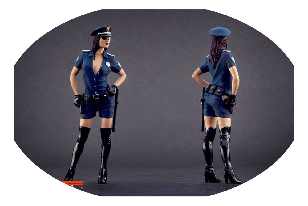 Фигурка коллекционная police girl ручная работа в масштабе 1:18 девушка полицейский