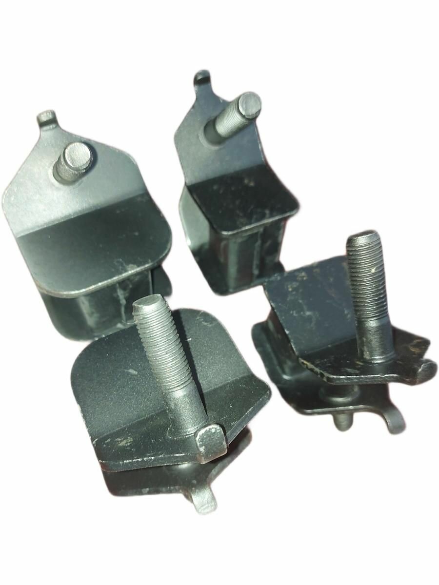 Подушка двигателя генератора до 5-8 кВт (комплект 4шт)