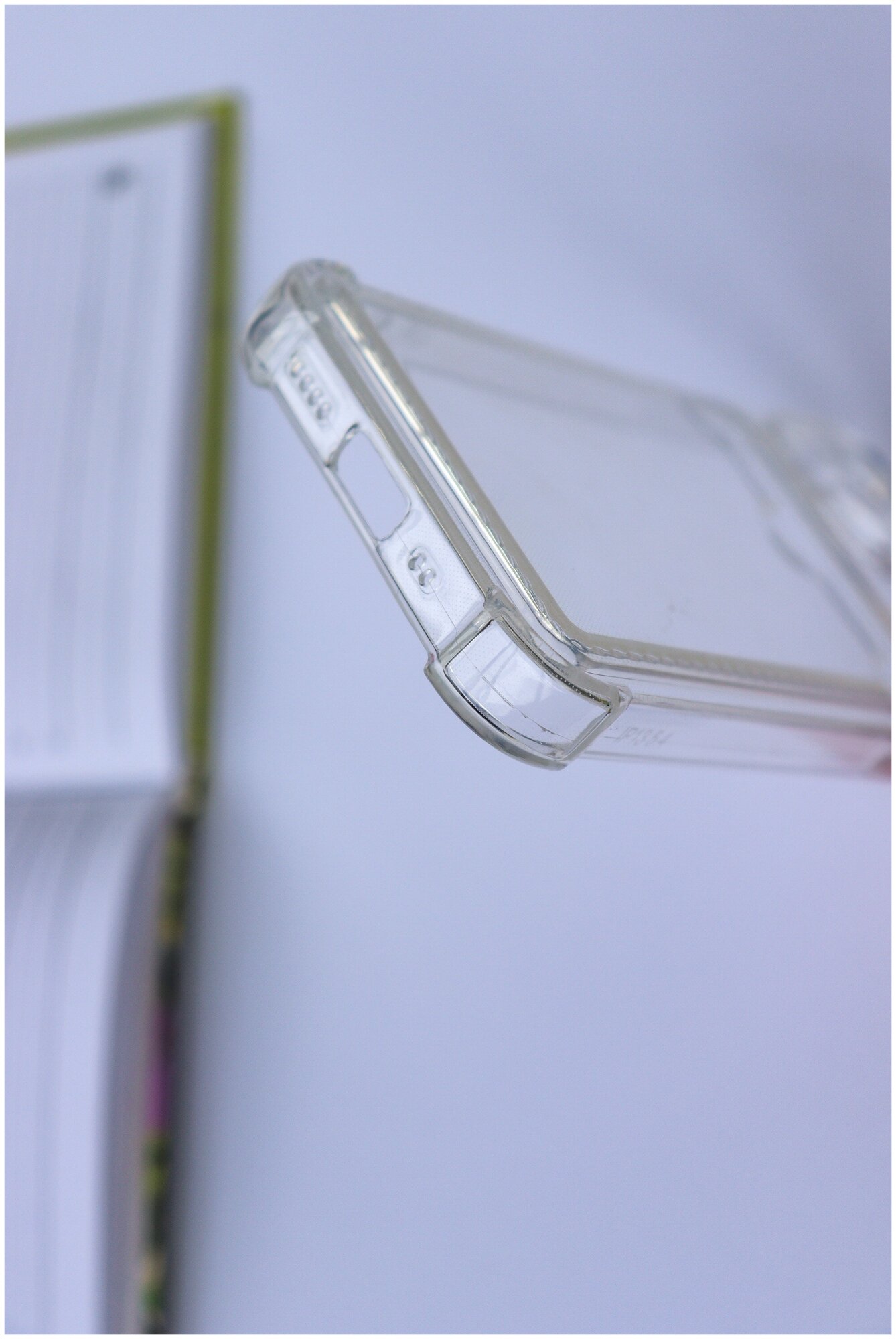Чехол LuxCase для APPLE iPhone 13 Mini TPU с картхолдером 1.5mm Transparent 63509 - фото №9