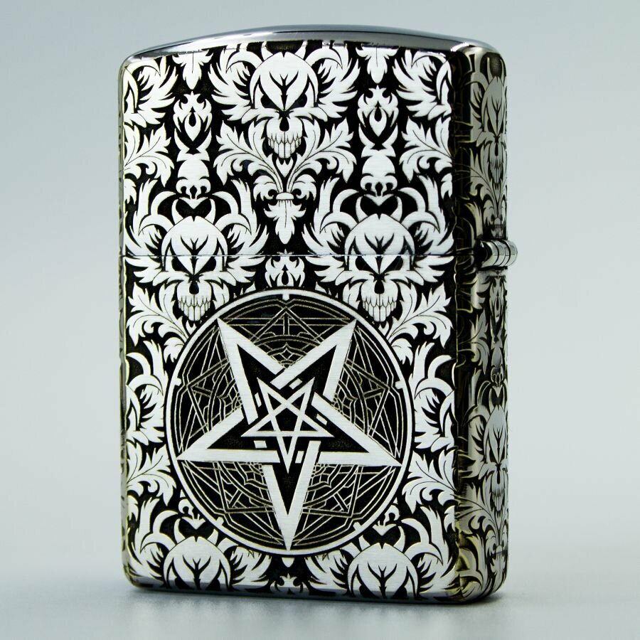 Зажигалка бензиновая Zippo Armor Хром с гравировкой Baphomet