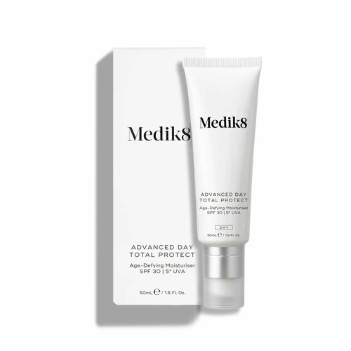 Увлажняющий антивозрастной крем с SPF30 Medik8 Advanced Day Total Protect SPF30 50 ml 11000₽