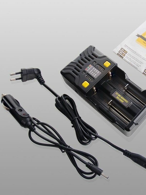 Зарядное устройство Armytek Uni C2 универсальное на 2 аккумулятора — фото 1