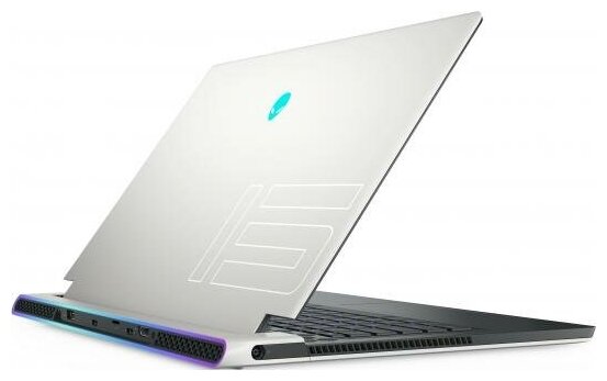 Ноутбук Dell Alienware x15 R1 X15-9932 silver Core i7-11800H16G512G SSD156 FHD IPS 165Hz AGNV RTX3070 8GWiFiBTWin10