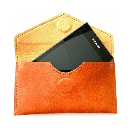 фото Кожаный чехол от cryptonist для keystone essential и pro