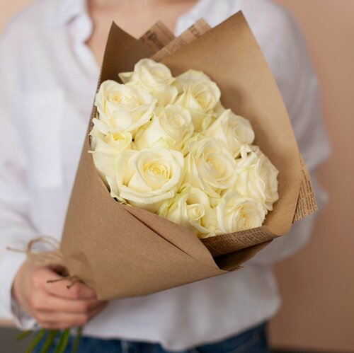 Изображение товара Букет цветов из 11 белых роз Россия