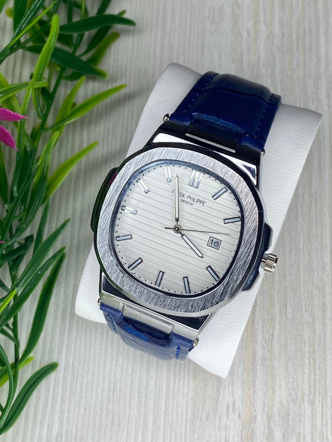 Наручные часы Patek Philippe, белый,