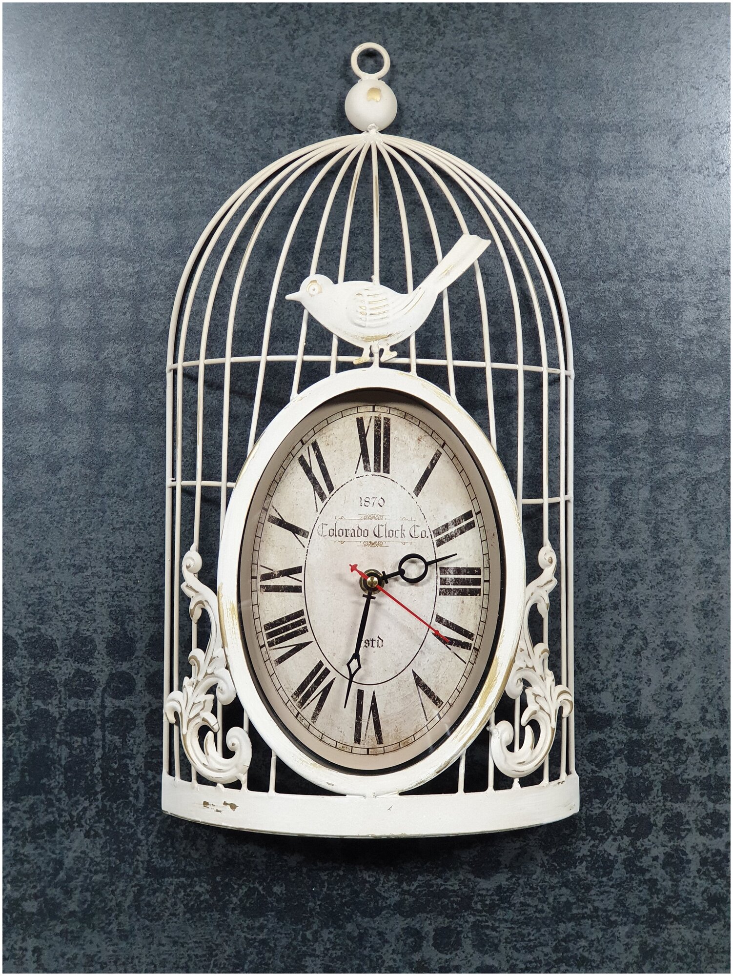 Часы настенные клетка с птичкой, корпус из металла, оригинальный дизайн. Состаренный эффект. / VILAGIO