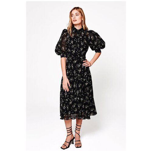 Платье средней длины