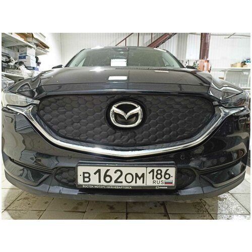 Утеплитель радиатора зимний для MAZDA CX-5 2017-2023 Комплект Дизайн Соты Установка на крючки Без камеры