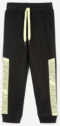 Чёрные спортивные брюки Jogger с надписью Best Gamer для мальчика Gloria Jeans, размер 5-6л/116