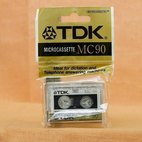 Микрокассета TDK MC90, аудио кассета перезаписываемая для кассетных диктофонов и автоответчиков, чистая, без записи, 90 минут, 1 штука.