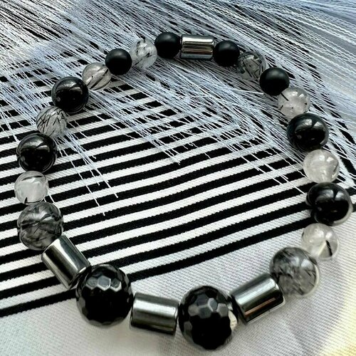 фото Браслет-нить, гематит, турмалин, серый, черный нет бренда