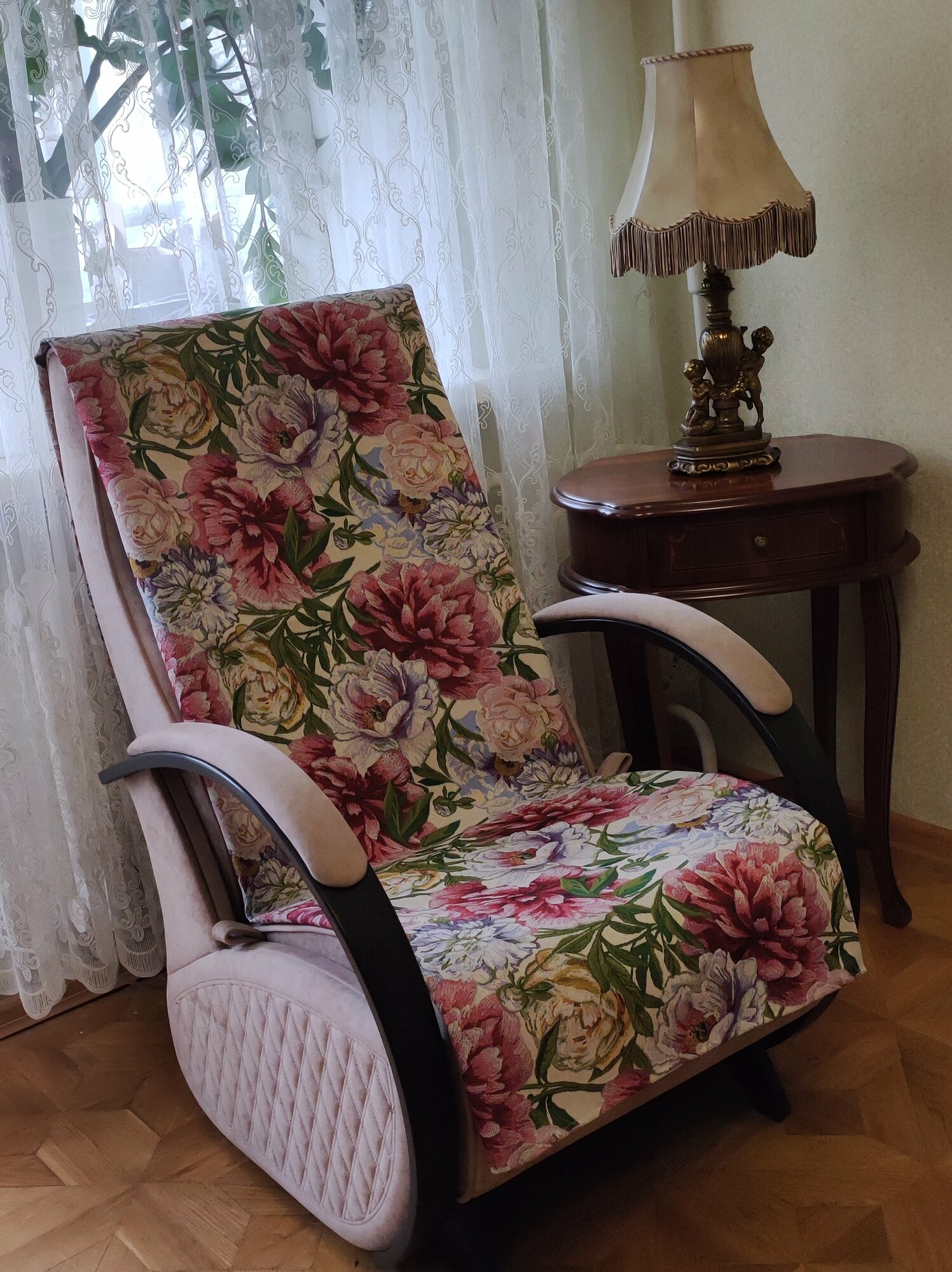 Дивандек - Накидка на кресло "Пионы" 80 х 200 см