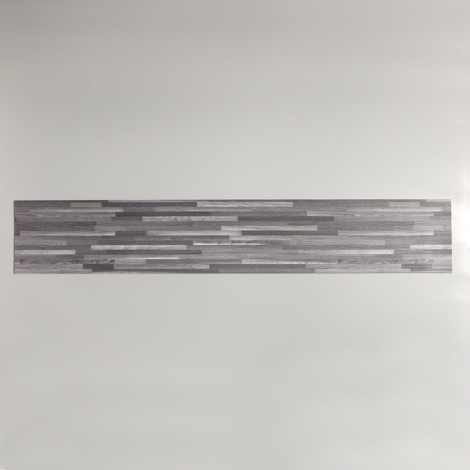 фото Плитка виниловая самоклеящаяся 91*15см светлый ламинат