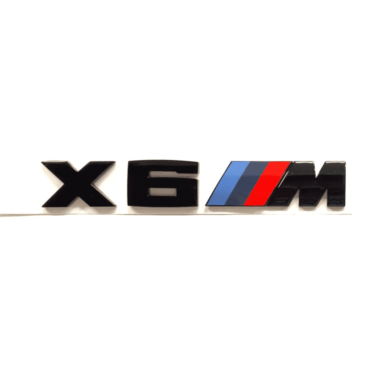 Шильдик на багажник для BMW X6M черный глянец 1 шт.