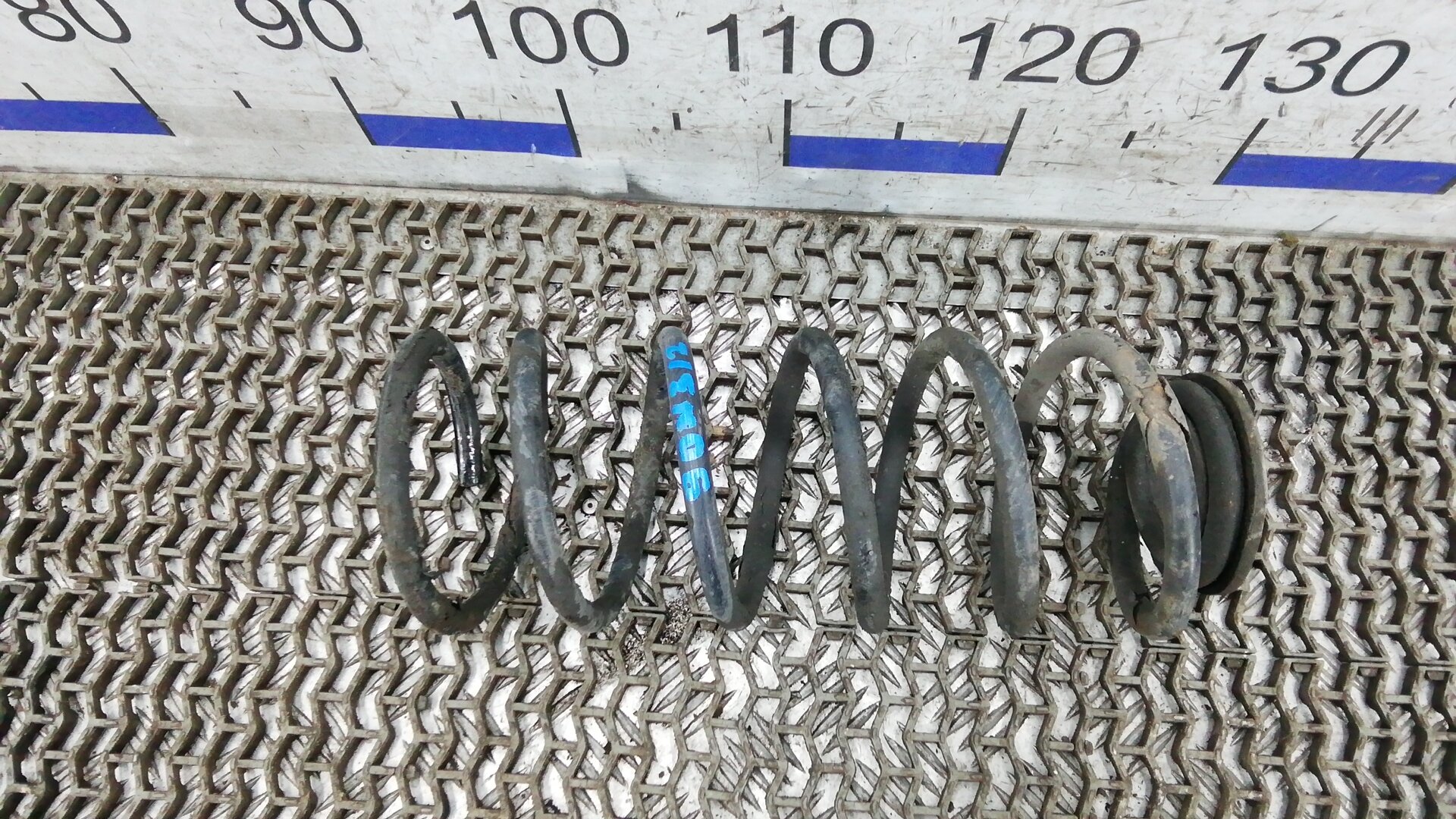 Пружина задняя HYUNDAI GETZ TB, Номер 553301C211