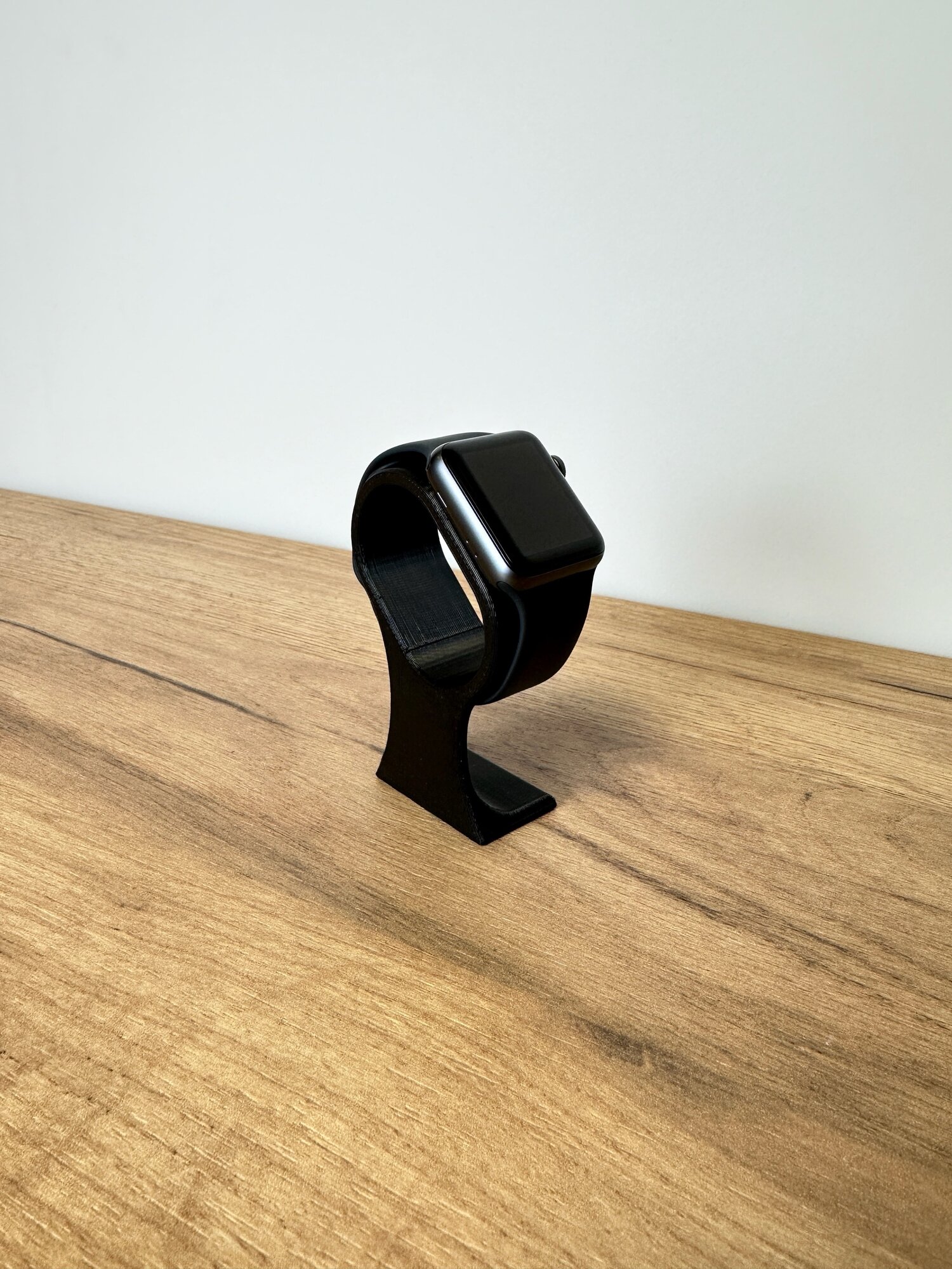 Умные часы Apple Watch Series 3 38 мм Aluminium Case GPS RU, серый космос/антрацитовый/черный