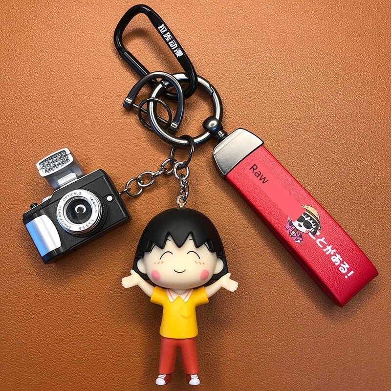 Официальный брелок Chibi Maruko-chan с фотоаппаратом звука и света и кожаным шнуром - милый автомобильный аксессуар для