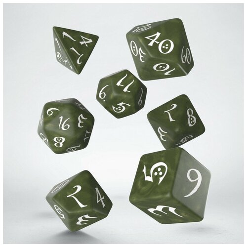 Набор кубиков Q-workshop Classic RPG Olive & white Dice Set (7)