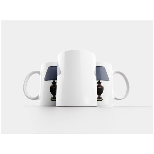 фото Кружка "напольная лампа, стол, свет" 320 мл lotsprints