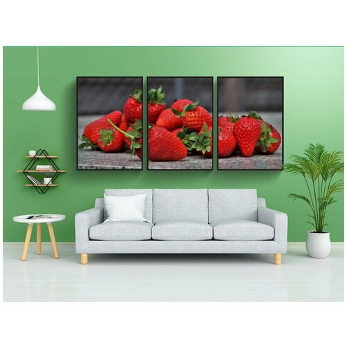 фото Набор модулных постеров для интерьера "десерт, клубника, красный" 60x90 см. в тубусе, без рамки lotsprints