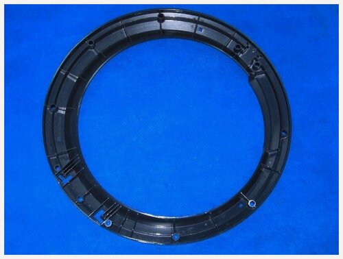 Изображение товара 771114101000 - Обрамление люка (среднее) Атлант