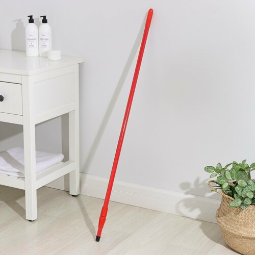 Черенок металлический телескопический 111-200 см цвет микс 460₽