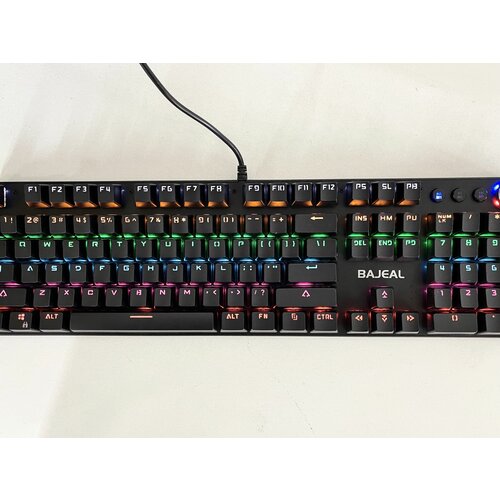 Клавиатура игровая механическая проводная BAJEAL HJK902 220000₽