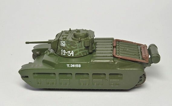Масштабная модель 1/72, танк Матильда Mk2 — фото 1