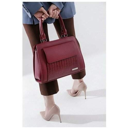 фото Тоут, отдел на молнии, 2 наружных кармана, длинный ремень, цвет красный elstore