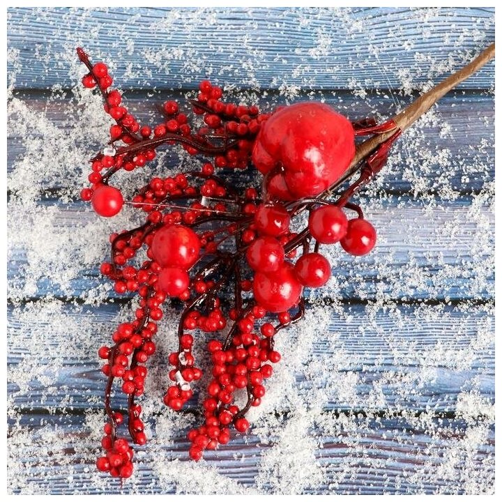 Декор "Зимнее очарование" веточка с ягодками и яблочком, 22 см 5046913 купить товары для дома с быстрой доставкой на Яндекс Маркете