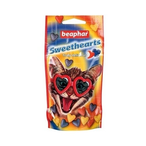 Beaphar - Лакомство для кошек в форме сердечек (Sweet Hearts Trully delicious)150шт. красный пакетик