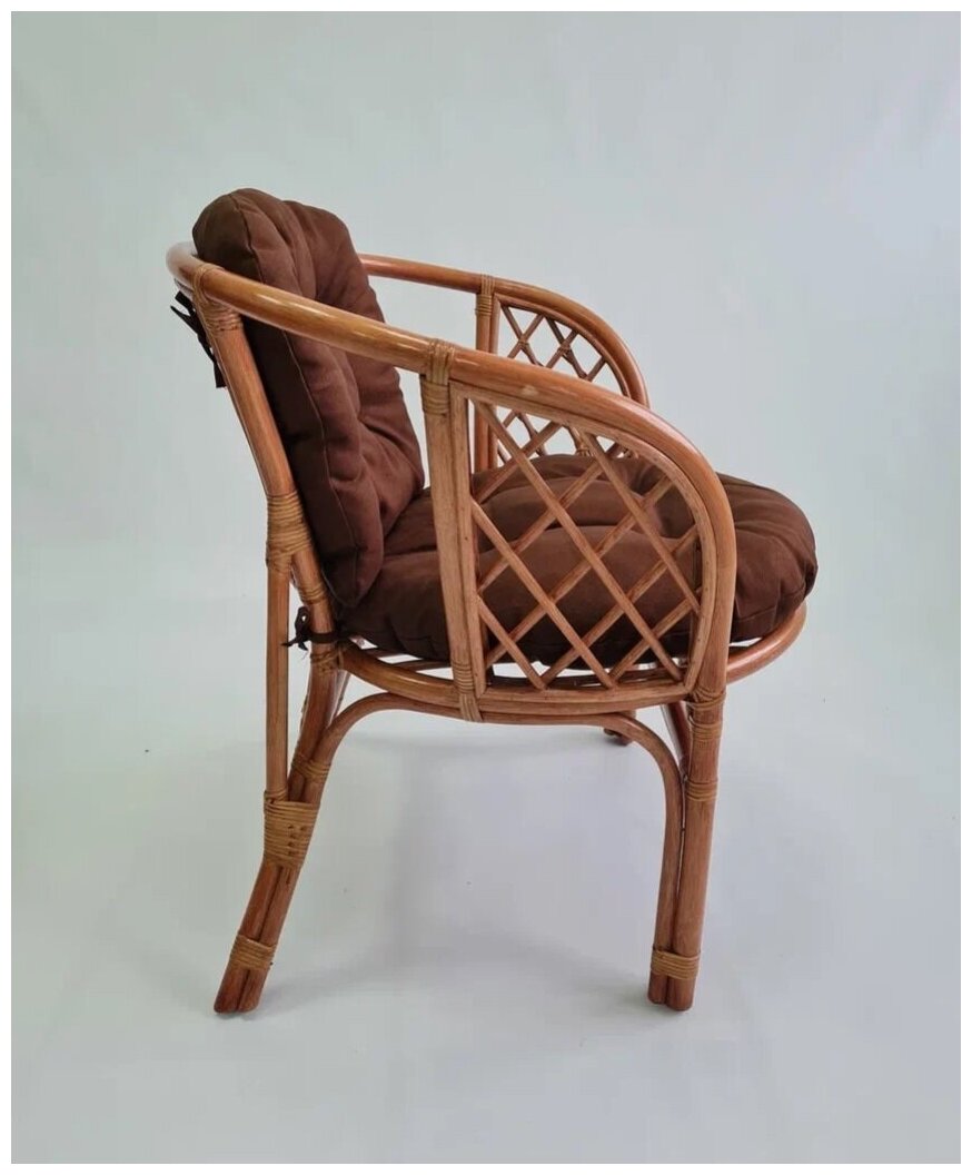 Кресло из натурального ротанга с кофейной подушкой Багама, цвет миндаль - фотография № 2