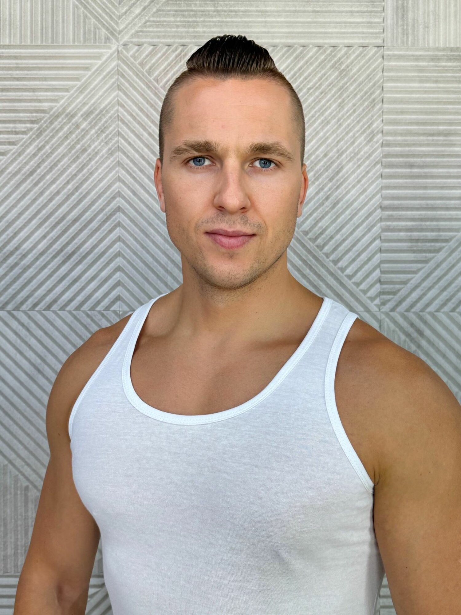 Майка спортивная INTERQLO Базовая, размер 48, белый/белый — фото 1